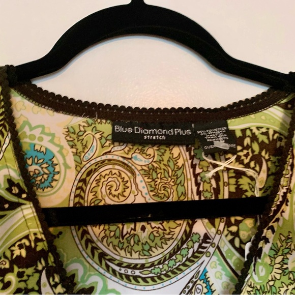 Lime paisley blouse - Picture 4 of 5